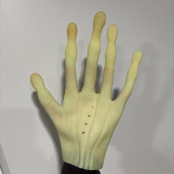 Vintage Easter Unlimited Glow in Dark Alien Monster Hands Gloves Halloween - Picture 4 of 12